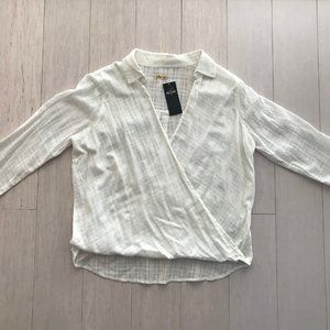 NWT Hollister Women White Plaid Blouse Sz S